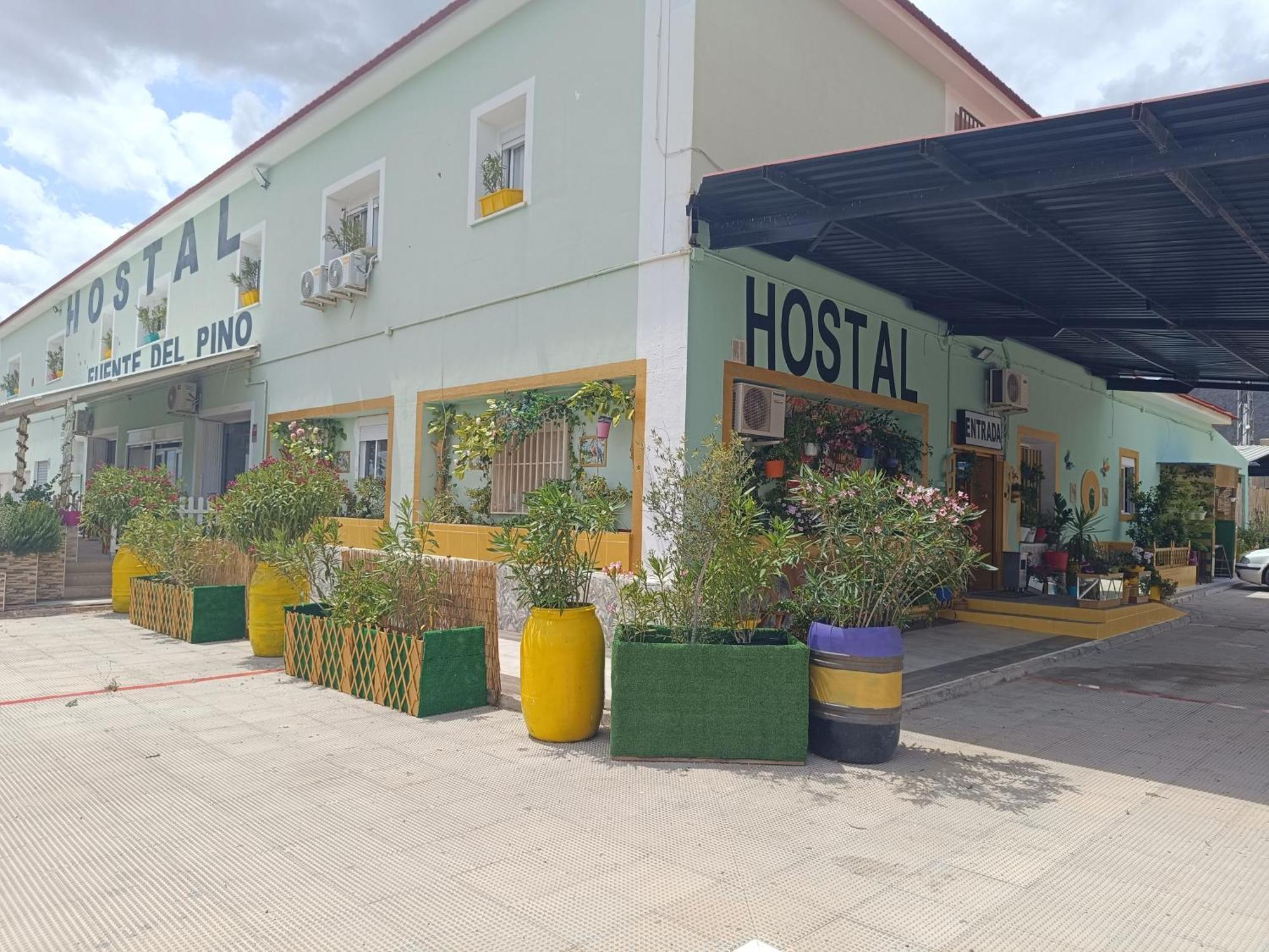 Hostal Fuente Del Pino Jumilla Exterior foto